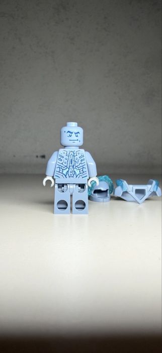 Lego Nexo Knights  Stone Clay Minifigure