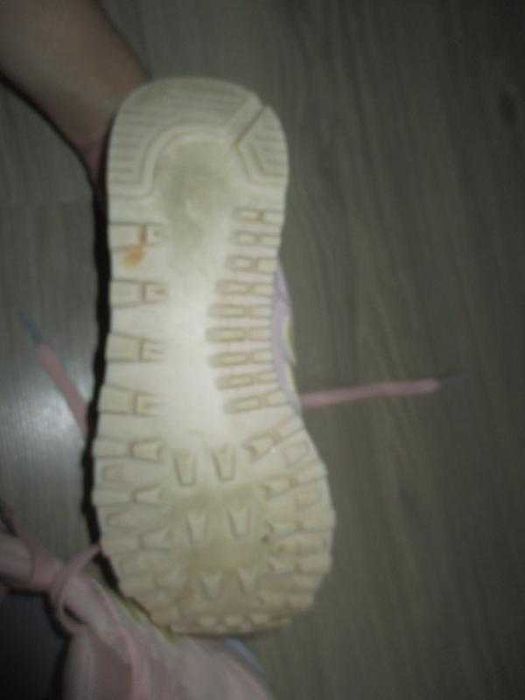 Кросівки New Balance розмір 36,5