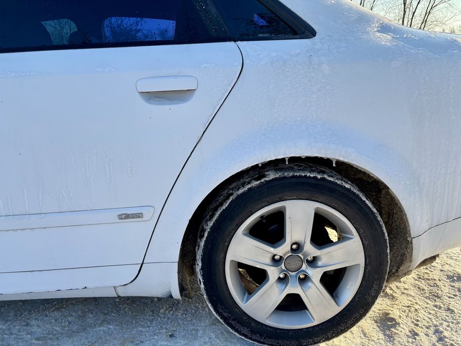 Audi A4b6 S line V6 газ/бенз