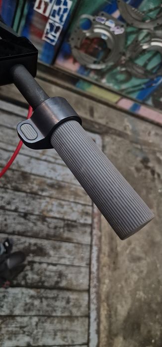 Xiaomi scooter 4 електросамокат