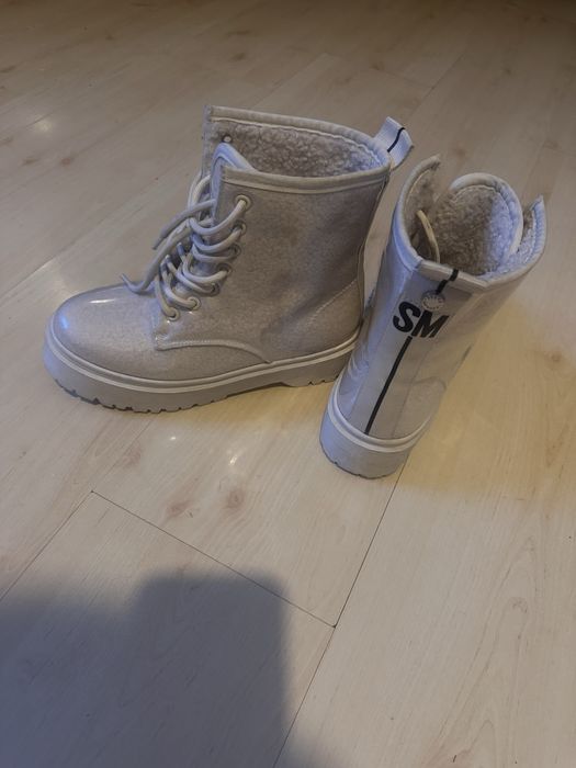 Buty damskie ocieplane