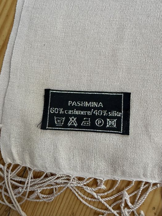 Kaszmirowo-jedwabny szal maxi