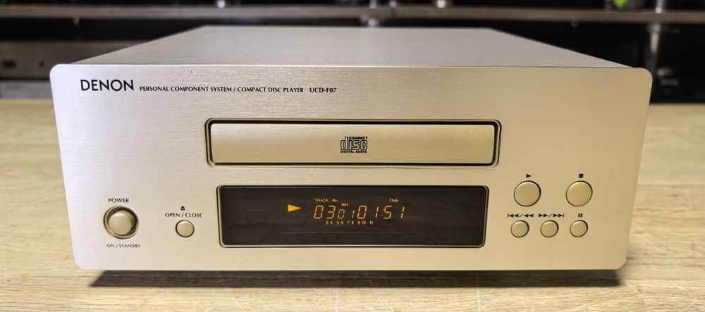 CD-програвач Denon UCD-F07