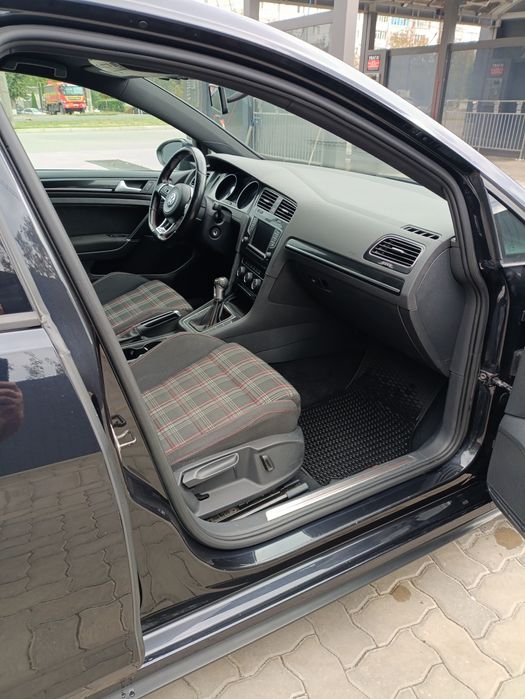 Продам Volkswagen Golf Gti 2016г.