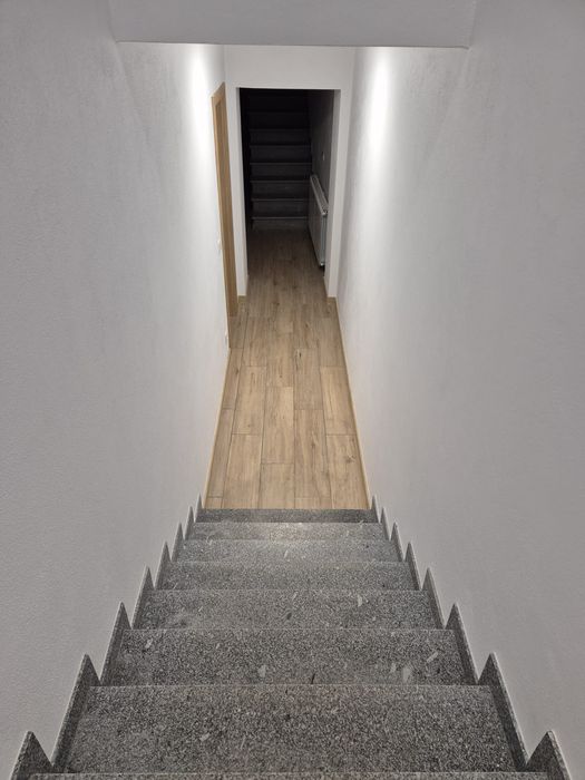 Arrendo Vivenda Nova Isolada T4