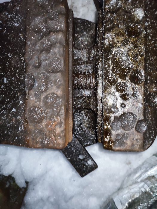 Продам тиски состояние на фотографиях