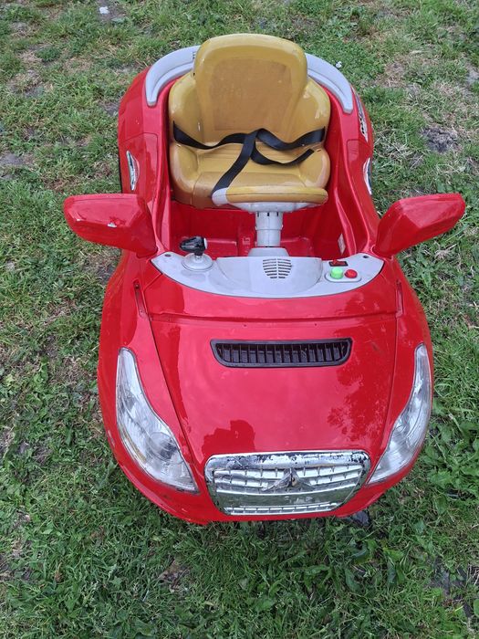 Дитяча машинка 6v