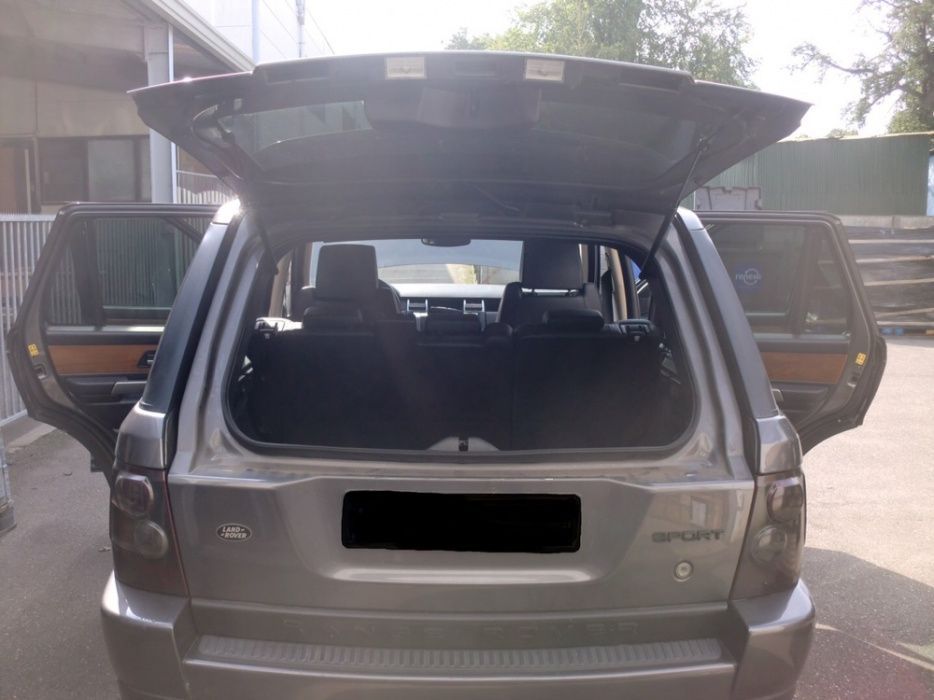 Range Rover Sport L320 2.7 TDV6 de 2006 PEÇAS USADAS