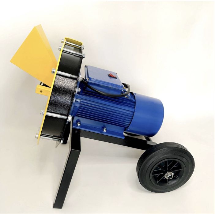 Подрібнювач гілок «Piranha  max» 3 кВт/год б/у