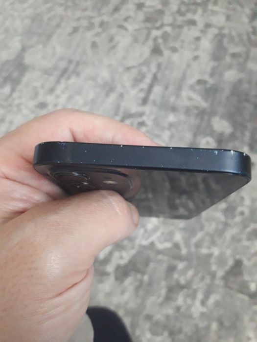iPhone 12 iCloud на запчастини