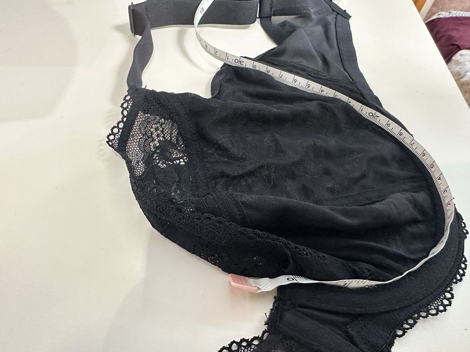 Бюзгалтер на великі груди 80 G. Стан нового. Заміри на фото є.