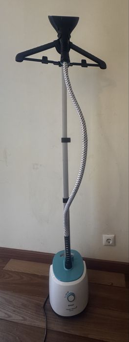 Ferro engomar vertical