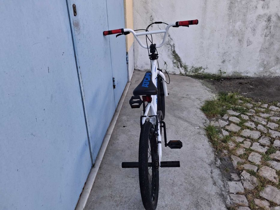 BMX roda 20 rotação 360 graus impecável