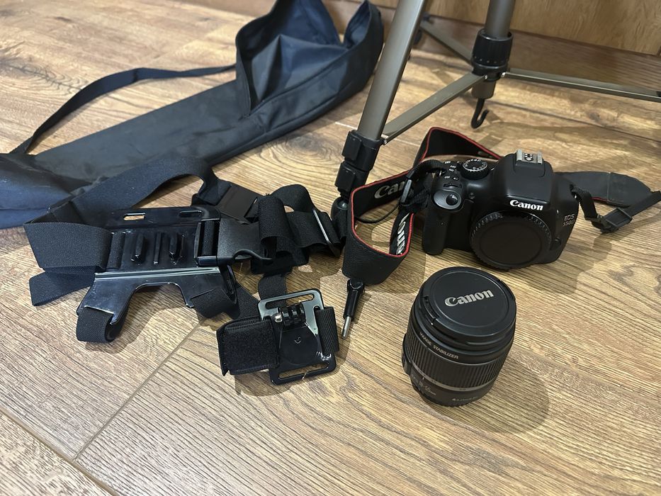 Canon EOS 550D + extras