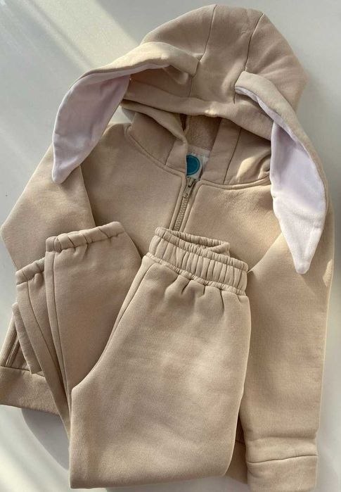 Дитячий утеплений костюм із вушками бежевий, молочний