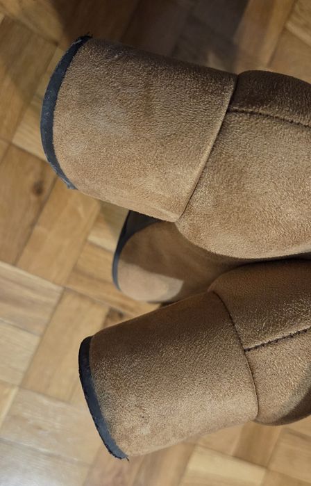 Skarpetkowe botki Ryłko 39