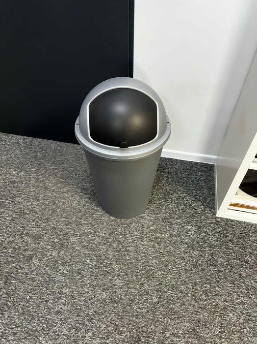 Kosz na śmieci pojemnik na odpady 41l