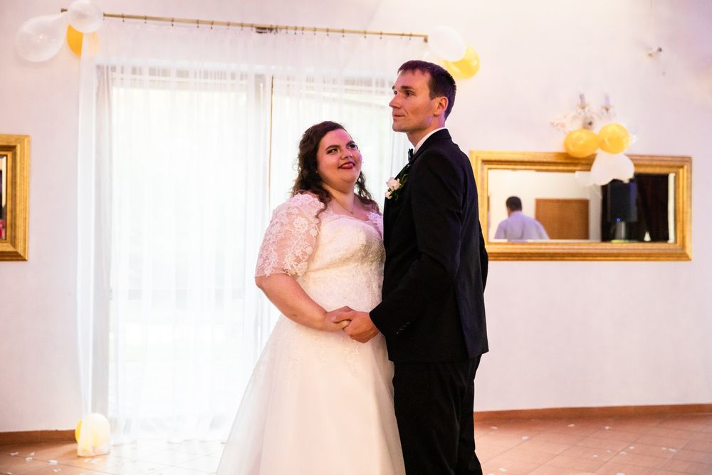 Suknia ślubna roz 52