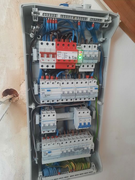 Instalacje elektryczne hydrauliczne itp