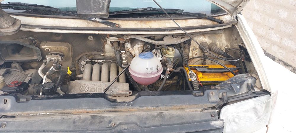 Volkswagen Transporter 1995 року