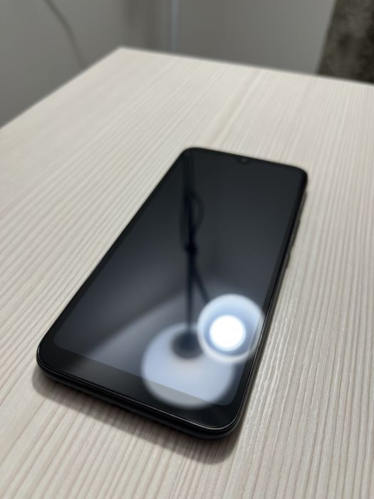 Смартфон Redmi 7 2/16 GB