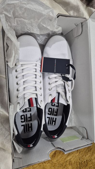 Ténis Tommy Hilfiger