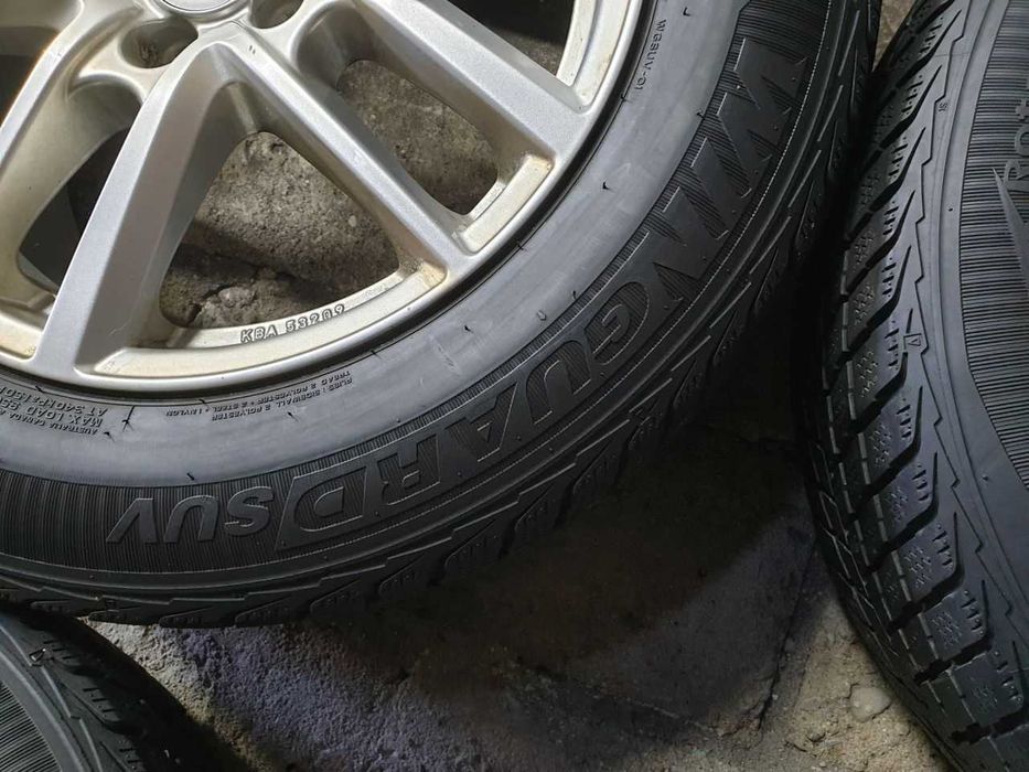 Cztery Opony zimowe 235/60R17 5,8mm Nexen WinGuard SUV