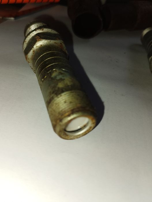 Свечи зажигания специфичние 4 шт.