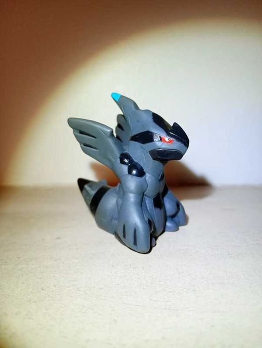 Pokémon Zekrom Figure64553233987587121