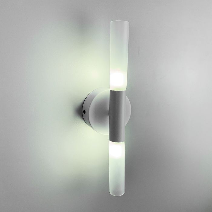 Люстри та бра настінне бра,стильне бра