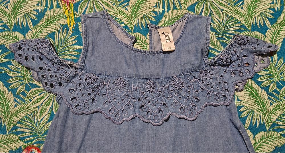 Sukienka Here& There C&A roz. 152