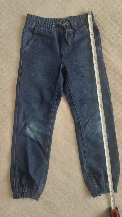 Spodnie chłopięce roz. 122