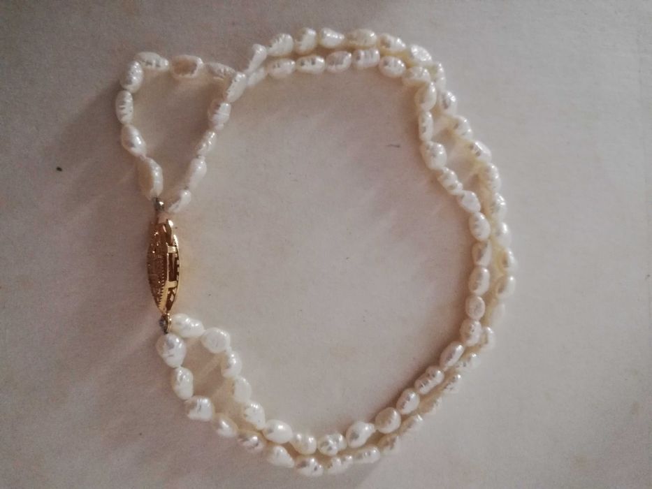 Pulseira vintage de pérolas