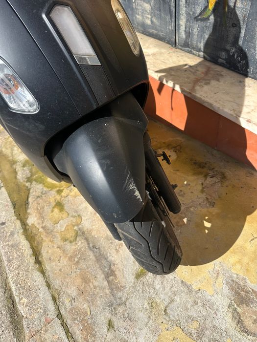 Scooter Sym vendo ou troco