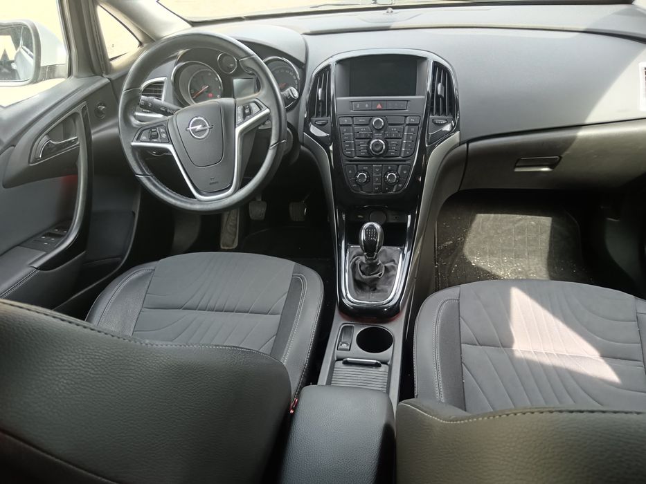 Opel Astra Sport Tourer 1.6 CDTI Cosmo