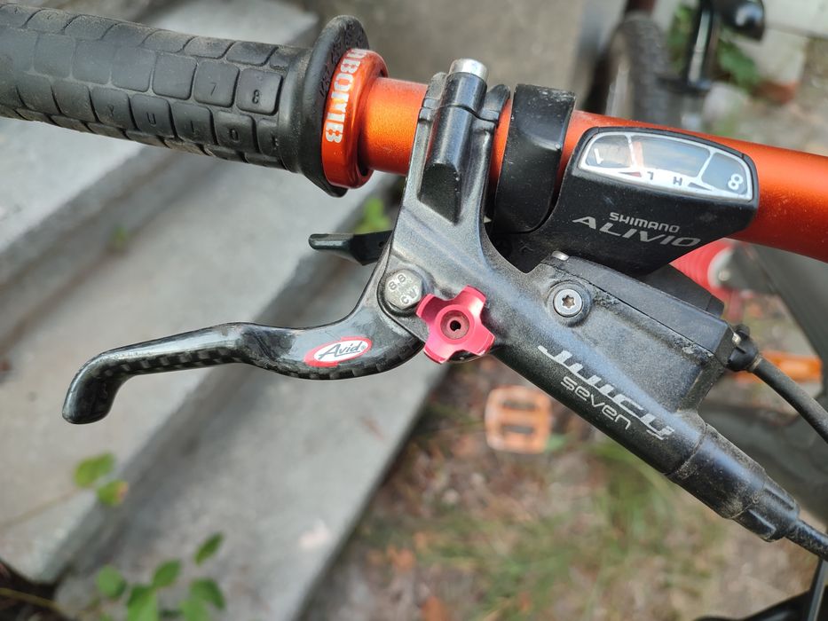 Downhill rower 26" rockshox raceface dartmoor dh full suspension