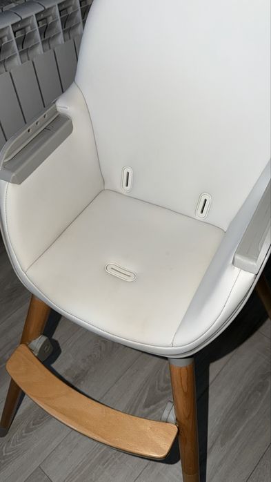 Стільчик для годування 2 в 1 Kinderkraft Fini 2 Beige