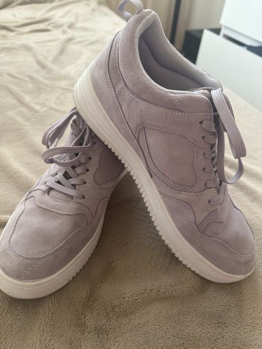 Красовки жіночі замшеві