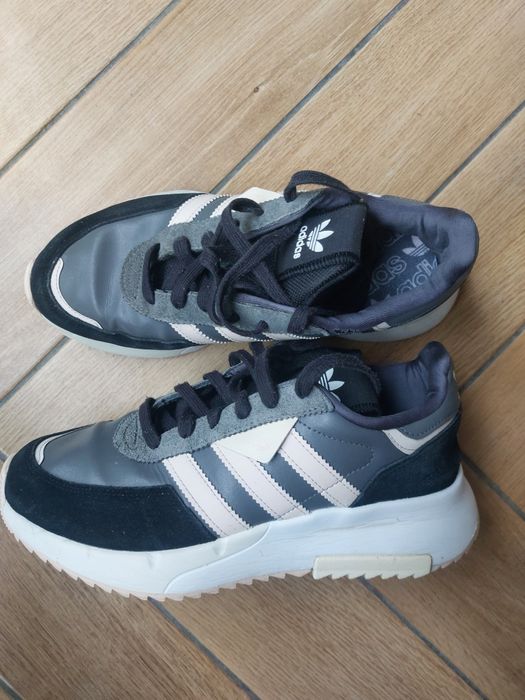 Adidas 39 .5 Snekarsy Jesień Wyprzedaż
