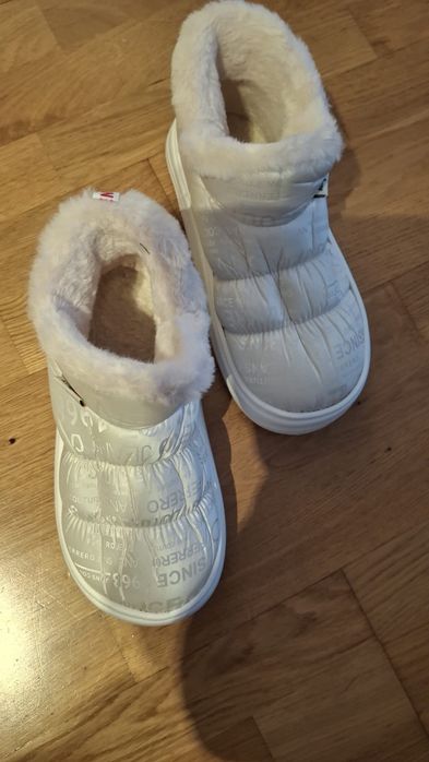 Buty damskie zimowe śniegowce botki rozm 39