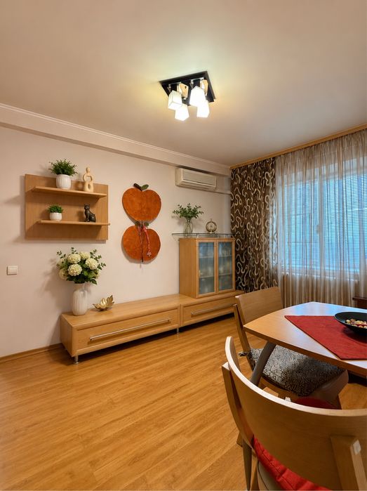 Продаж  без %, 3-кім., квартира біля метро Оболонь  та Dream Town