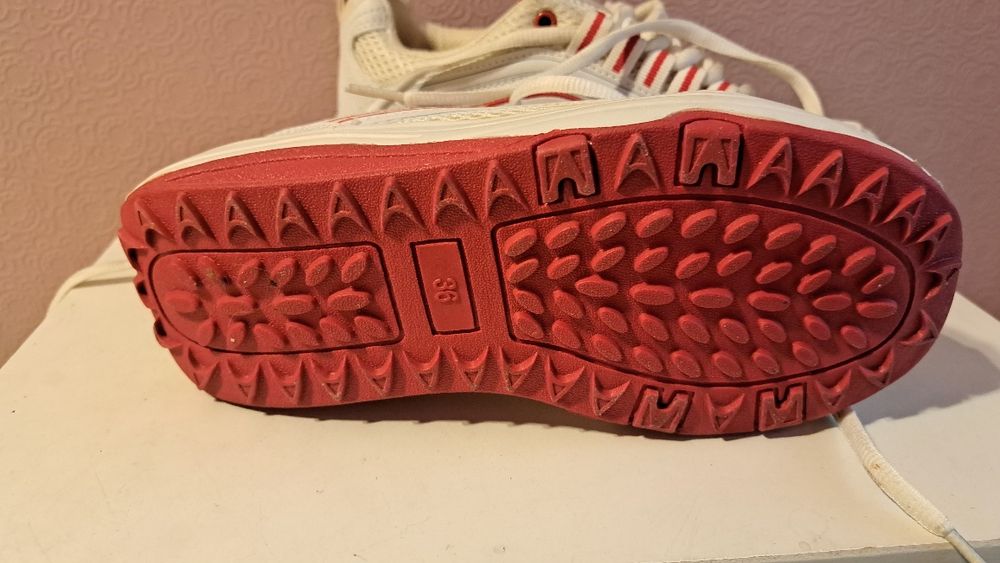 Sportowe buty walkmaxx'y