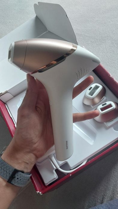 Depilator laserowy PHILIPS Lumea BRI973