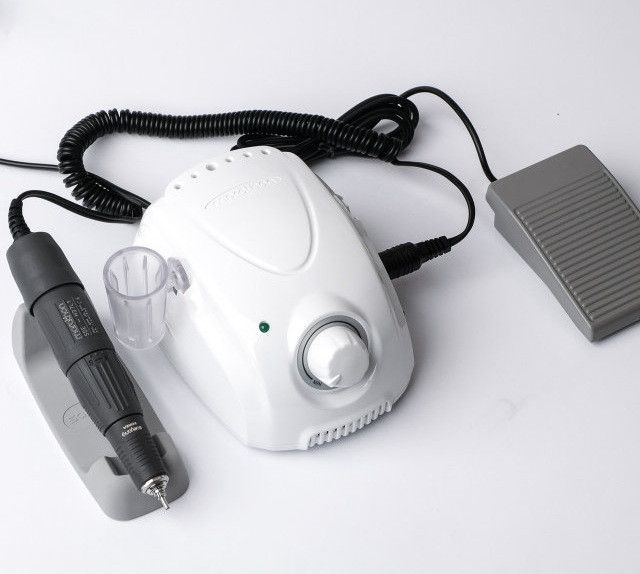 Як відбувається ремонт фрезера для манікюру