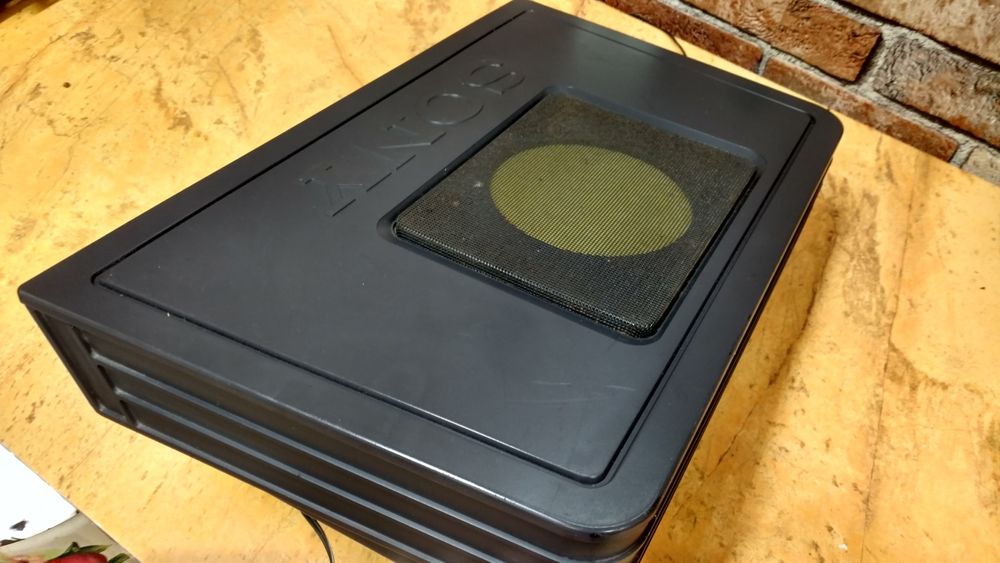 Колонка Sony, сабвуфер Samsung