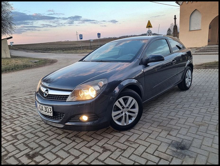 Opel Astra GTC*TURBO1.6 benzyna*180 KM*