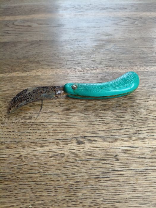 Stary radziecki nóż ogrodniczy 184