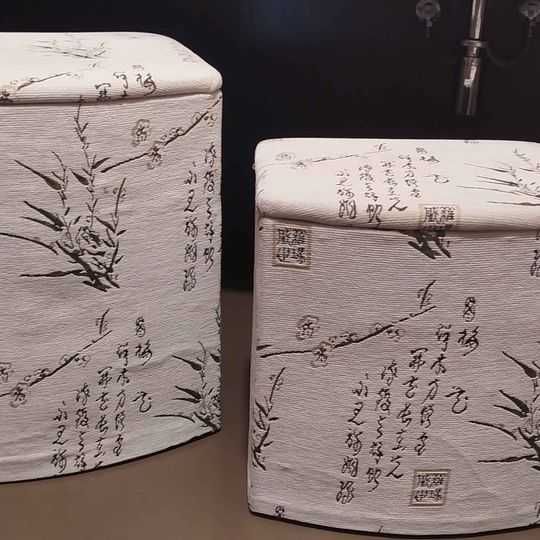 2 bancos com arrumação - baús