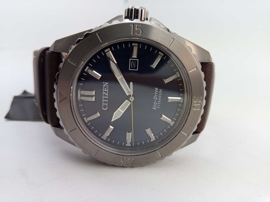 Титановые мужские часы Citizen Eco-Drive AW1840-09L, сапфировое стекло