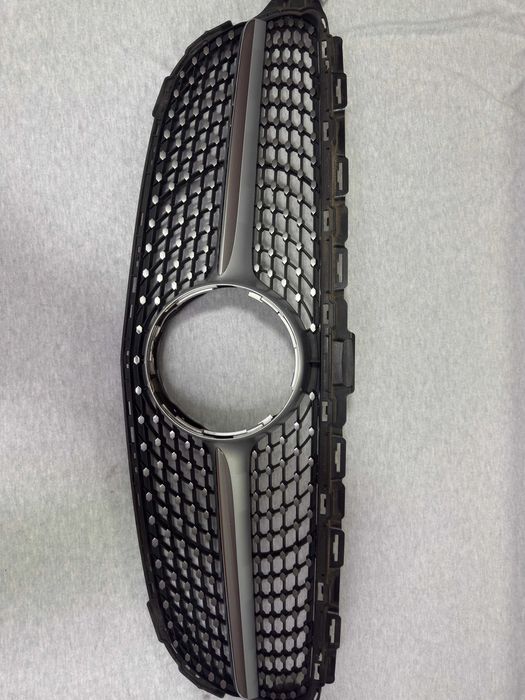 Grelha Frontal Mercedes-Benz W205